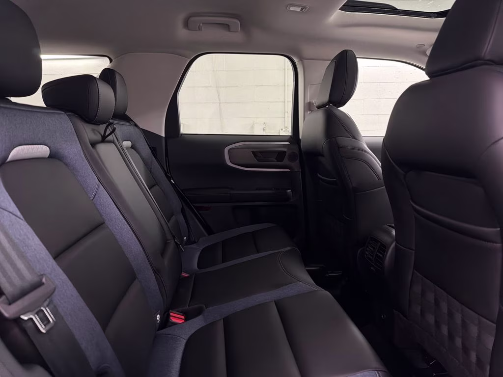 2025 OXFORD WHITE Ford Bronco Sport Outer Banks 4X4 SUV