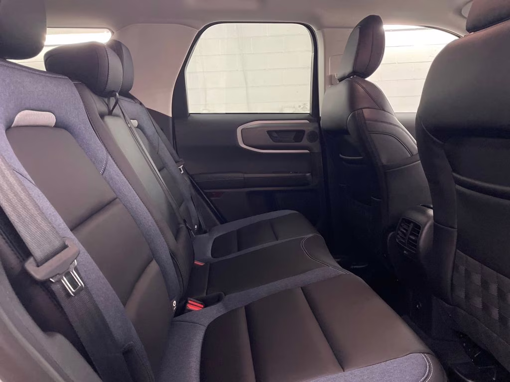 2025 OXFORD WHITE Ford Bronco Sport Outer Banks 4X4 SUV