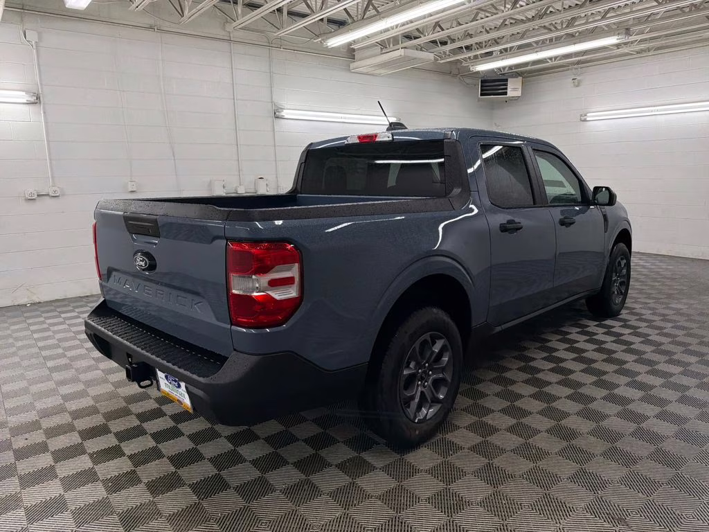 2026 AZURE GRAY TC Ford Maverick XLT FWD Truck