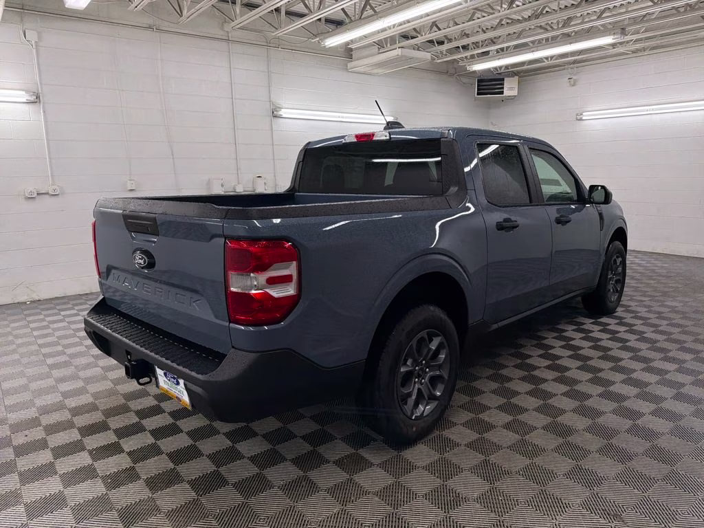 2026 AZURE GRAY TC Ford Maverick XLT FWD Truck