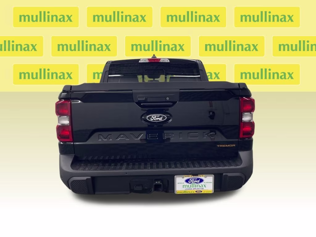 2025 SHADOW BLACK Ford Maverick Tremor AWD Truck