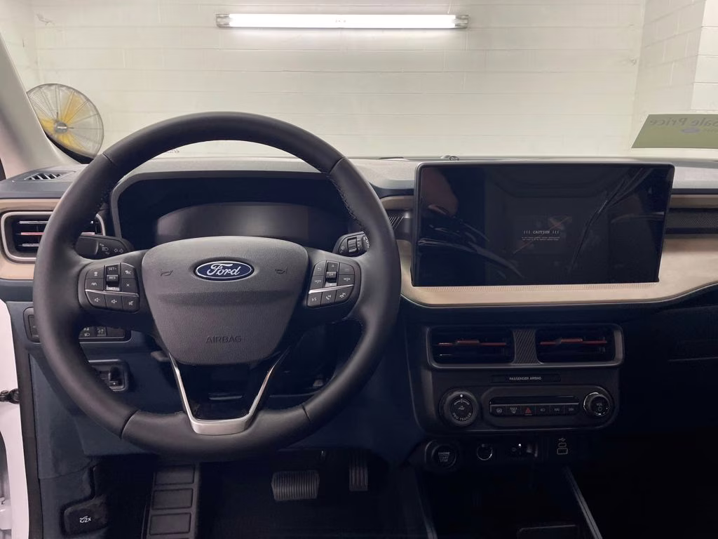 2025 OXFORD WHITE Ford Maverick Lariat AWD Truck