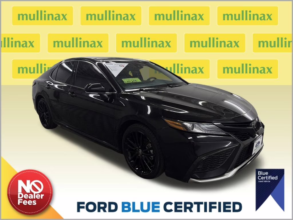 2024 Midnight Black Metallic Toyota Camry XSE FWD Sedan