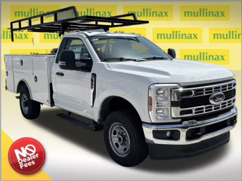 2025 Oxford White Ford Super Duty F-350 SRW XL 4X4 Chassis