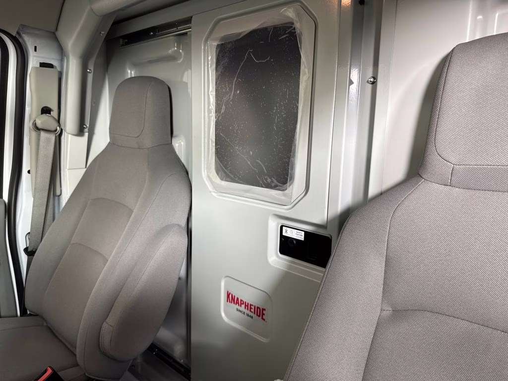 2026 Oxford White Ford E-350SD Base RWD Truck