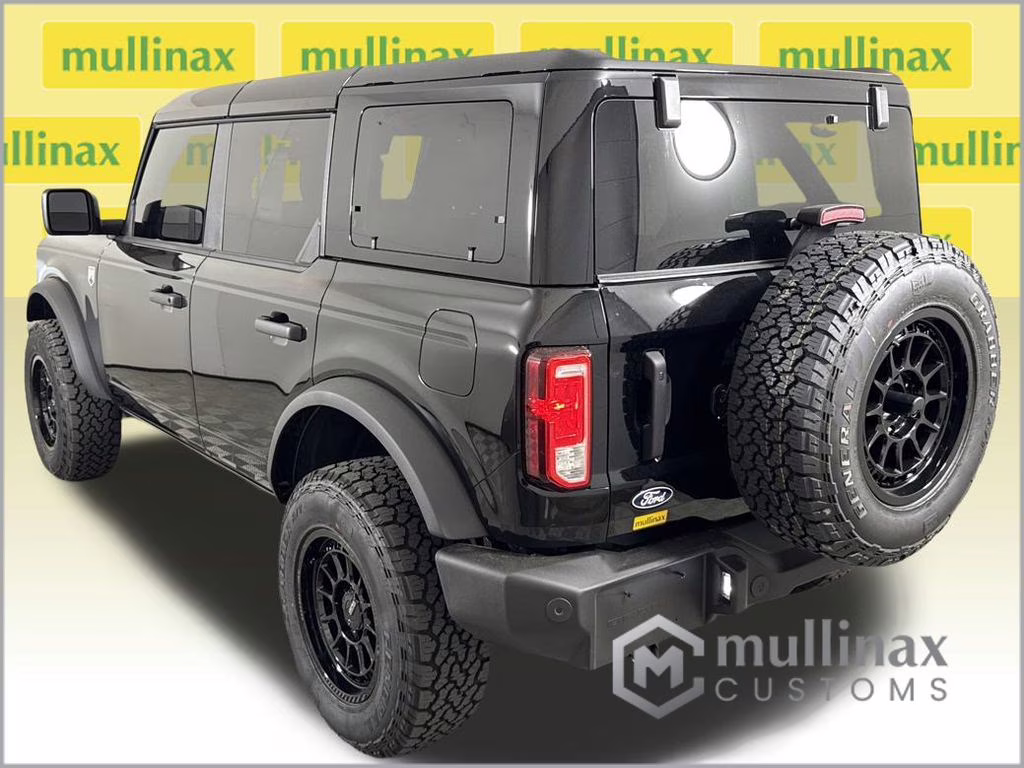 2026 Shadow Black Ford Bronco Big Bend 4X4 SUV