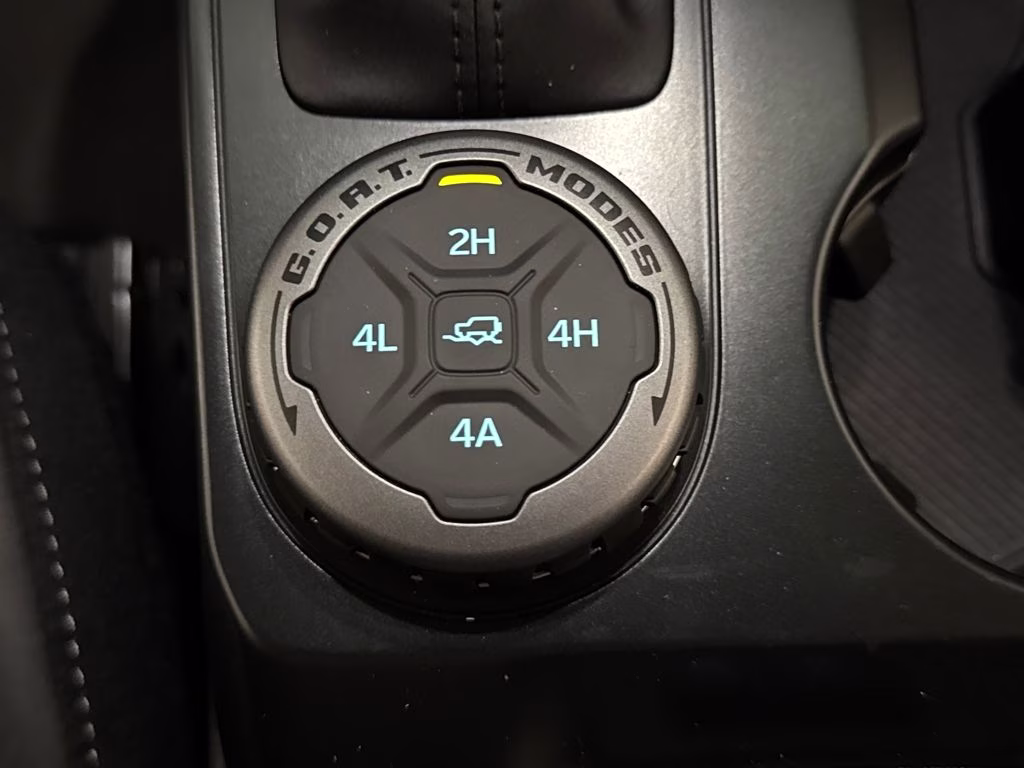 2025 Azure Gray Metallic Tri-Coat Ford Bronco Badlands 4X4 SUV