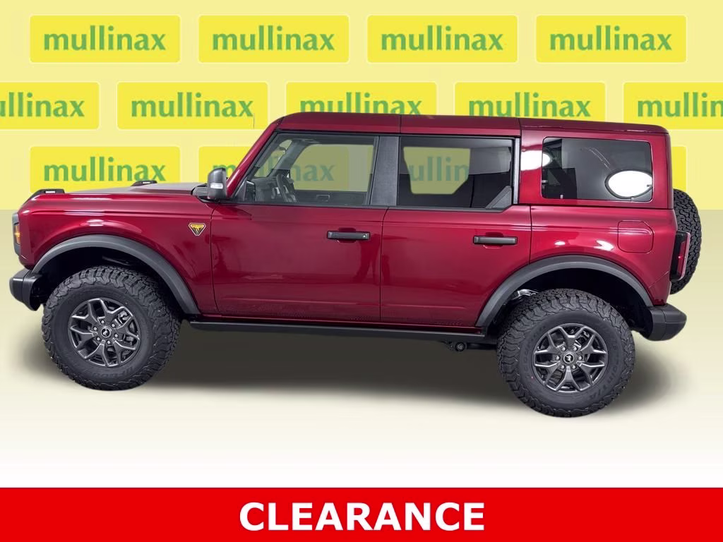2025 Ruby Red Metallic Tinted Clearcoat Ford Bronco Badlands 4X4 SUV