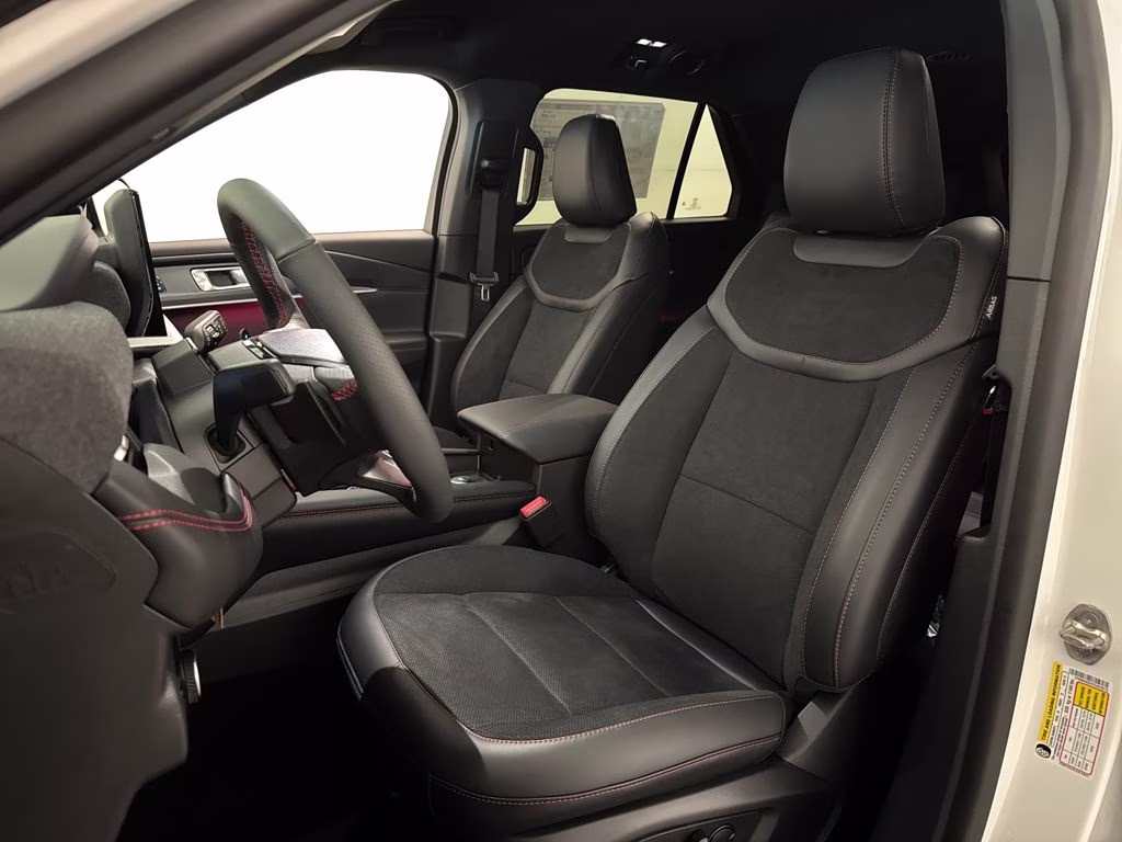 2026 Star White Metallic Tri-Coat Ford Explorer ST 4X4 SUV