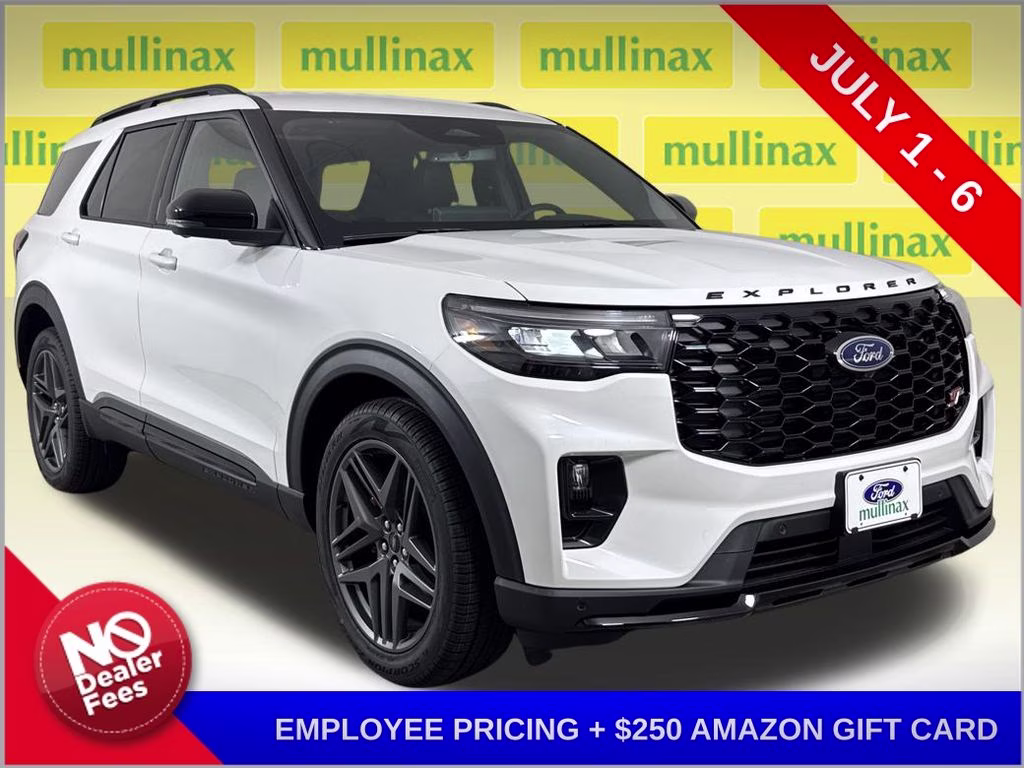 2026 Star White Metallic Tri-Coat Ford Explorer ST 4X4 SUV