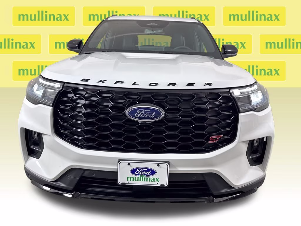 2026 Star White Metallic Tri-Coat Ford Explorer ST 4X4 SUV