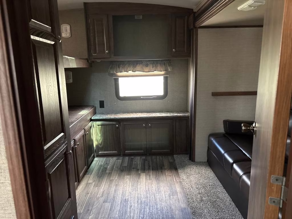 2017 Keystone Cougar 34 TSB Trailer