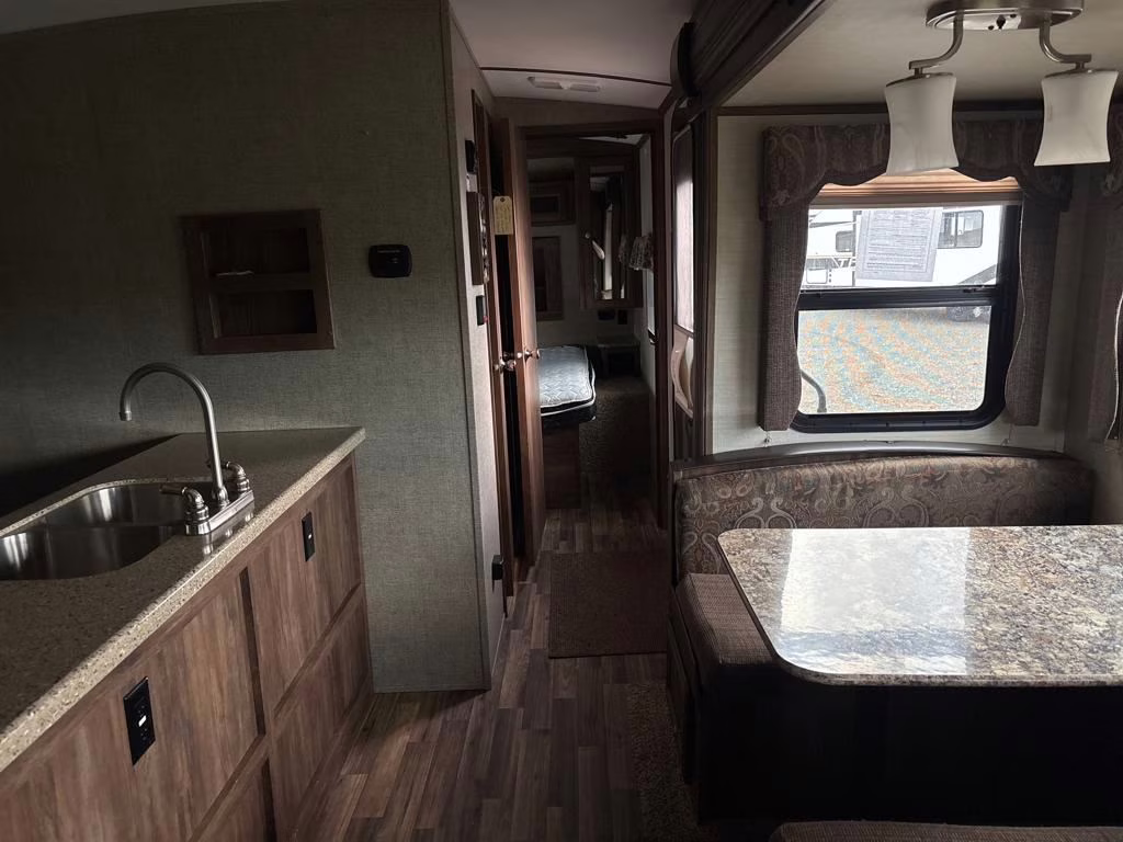 2017 Keystone Cougar 34 TSB Trailer