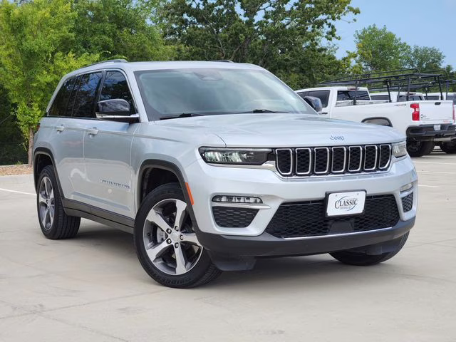 2022 Silver Zynith Jeep Grand Cherokee 4xe 4X4 SUV