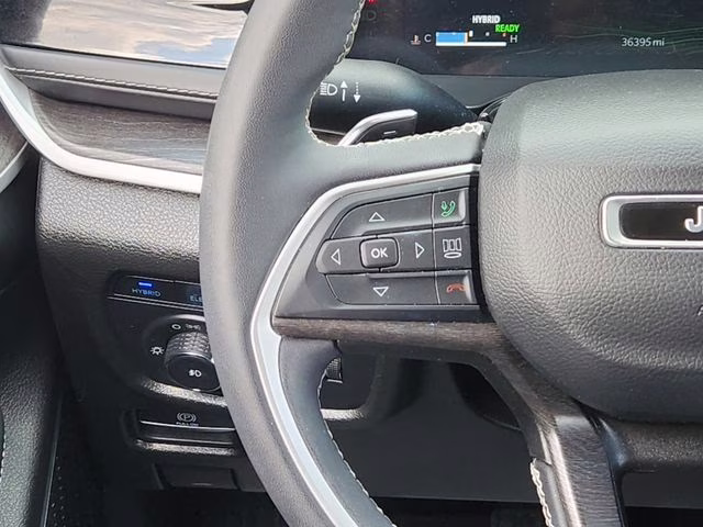 2022 Silver Zynith Jeep Grand Cherokee 4xe 4X4 SUV