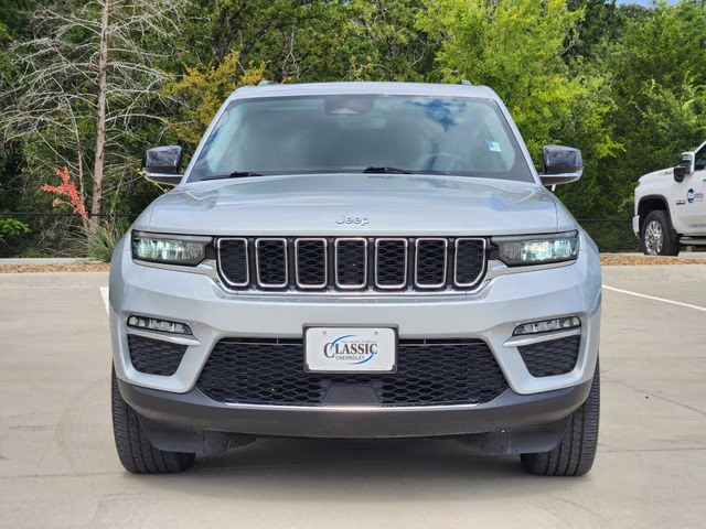 2022 Silver Zynith Jeep Grand Cherokee 4xe 4X4 SUV