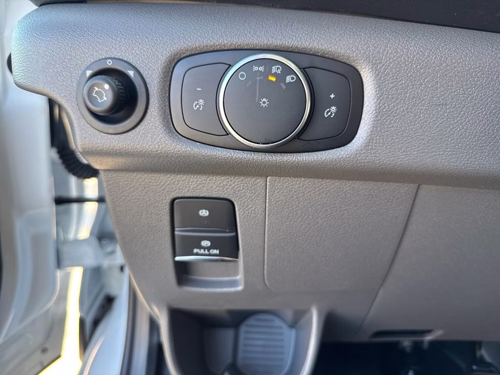 2026 Oxford White Ford Transit-250 Base RWD Van
