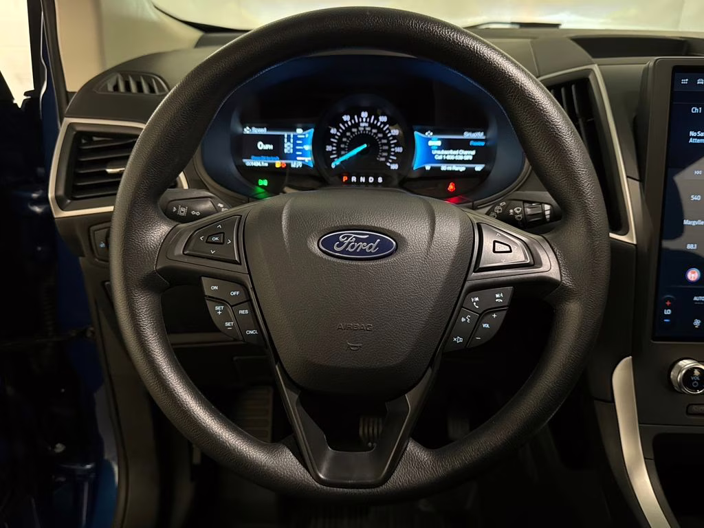 2024 Atlas Blue Metallic Ford Edge SE AWD SUV