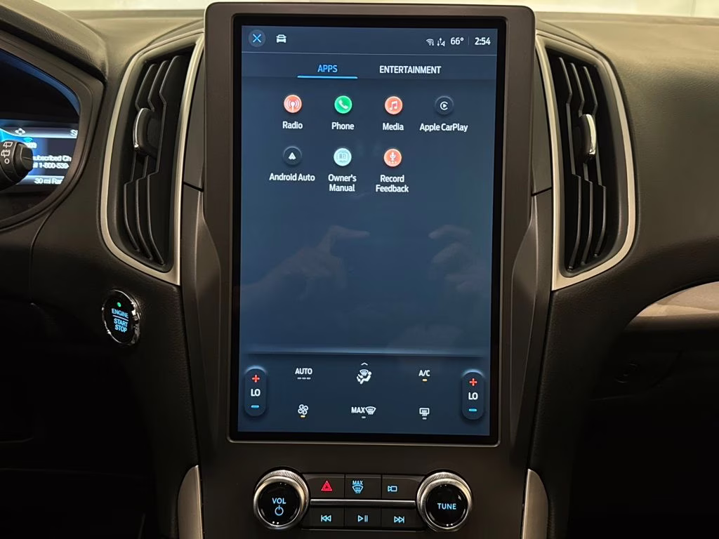 2024 Atlas Blue Metallic Ford Edge SE AWD SUV