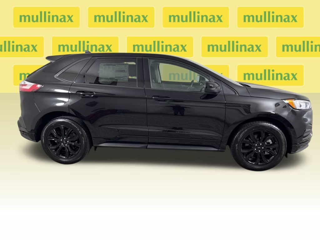 2024 Agate Black Metallic Ford Edge SE AWD SUV