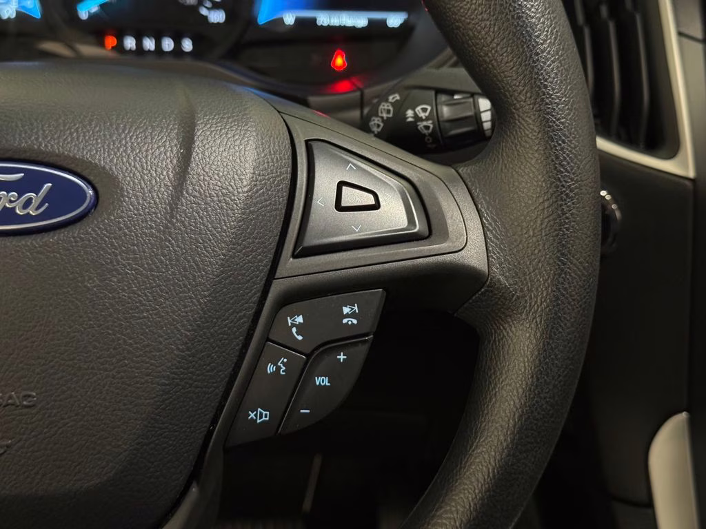 2024 Agate Black Metallic Ford Edge SE AWD SUV