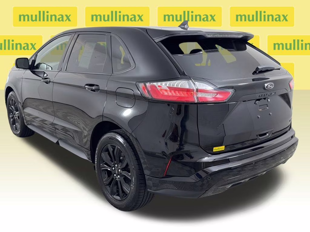 2024 Agate Black Metallic Ford Edge SE AWD SUV