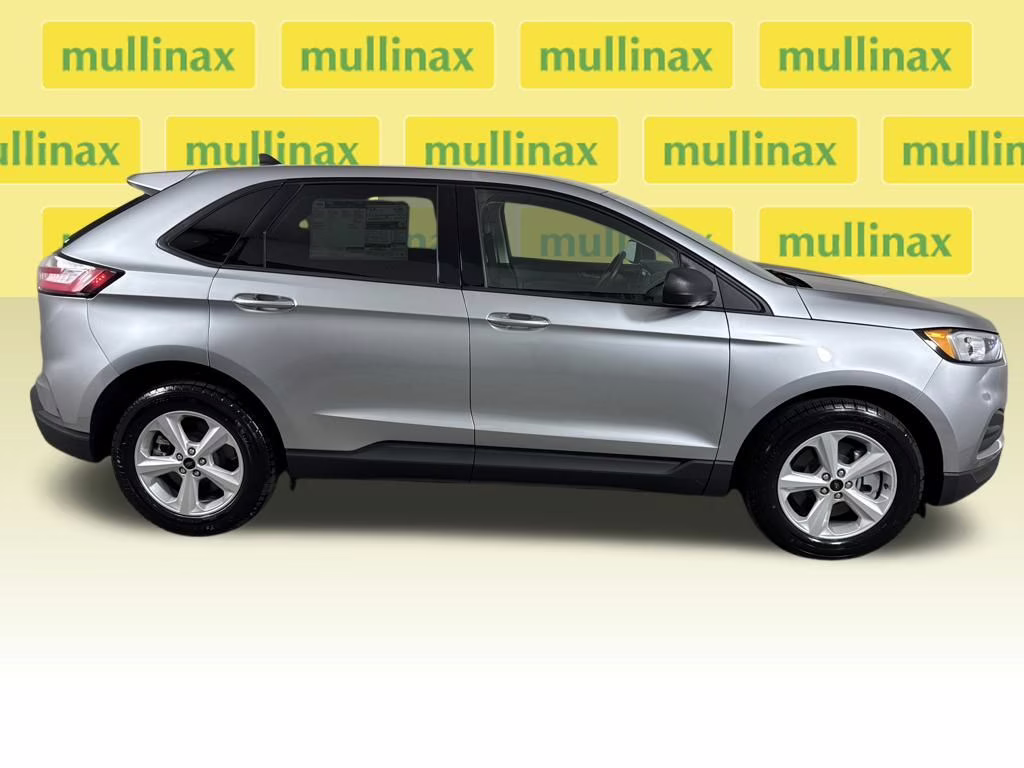 2024 Iconic Silver Metallic Ford Edge SE AWD SUV