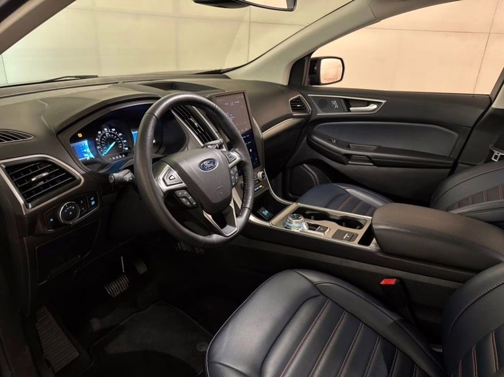 2024 Agate Black Metallic Ford Edge SEL AWD SUV