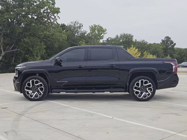 2024 Black Chevrolet Silverado EV RST 4X4 Truck