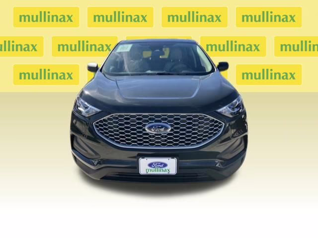2024 Forged Green Metallic Ford Edge SE AWD SUV