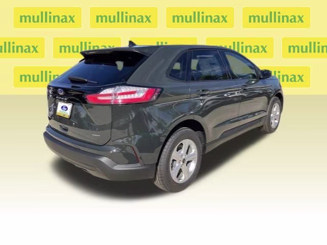 2024 Forged Green Metallic Ford Edge SE AWD SUV