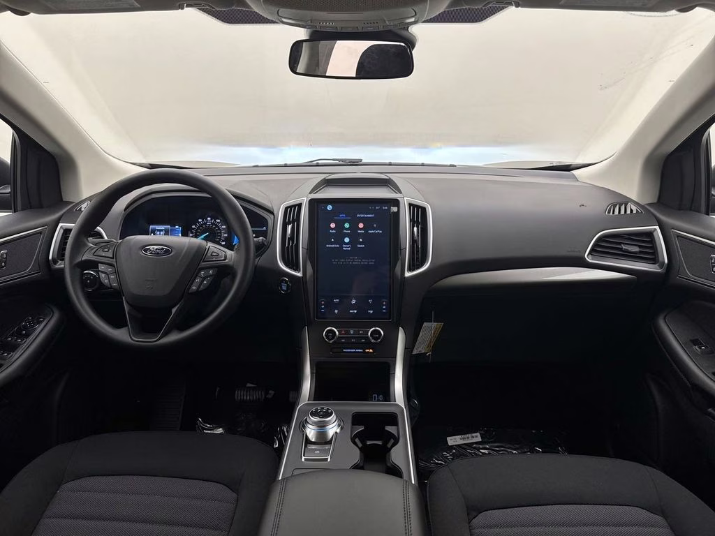 2024 Agate Black Metallic Ford Edge SE AWD SUV