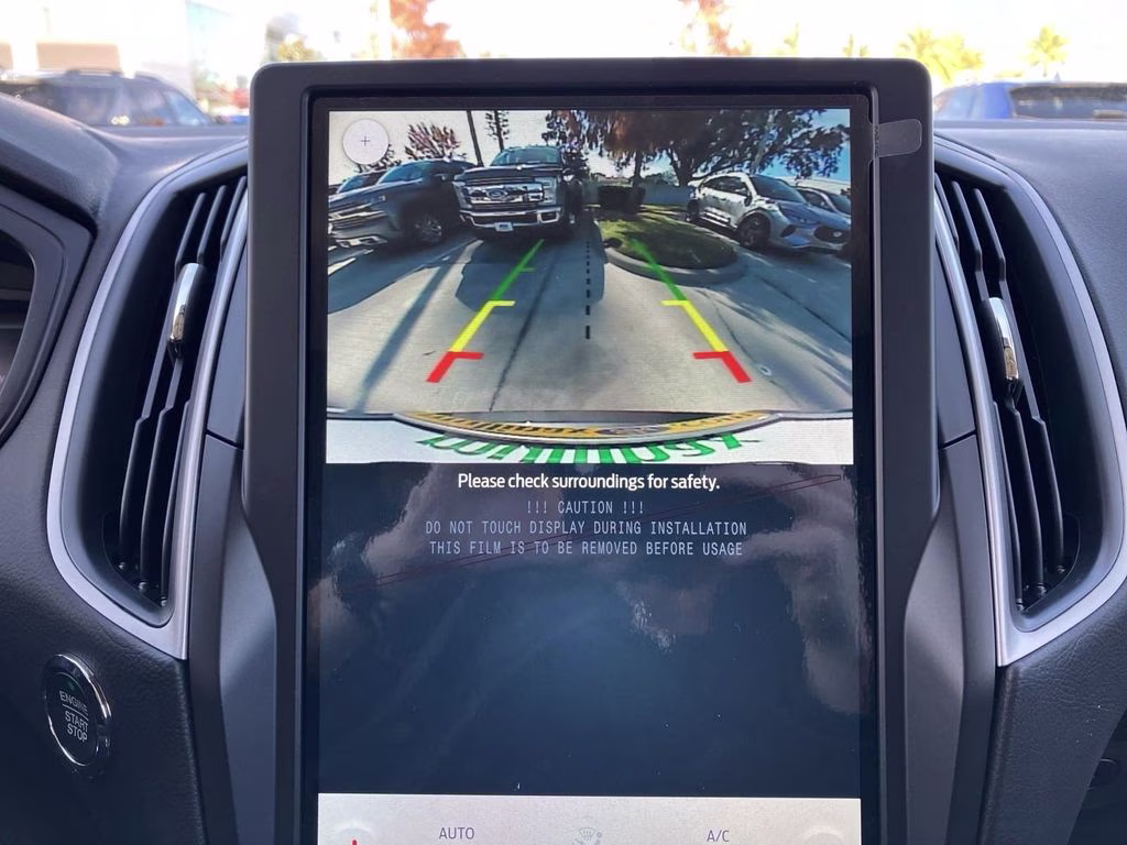 2024 Carbonized Gray Metallic Ford Edge SE AWD SUV