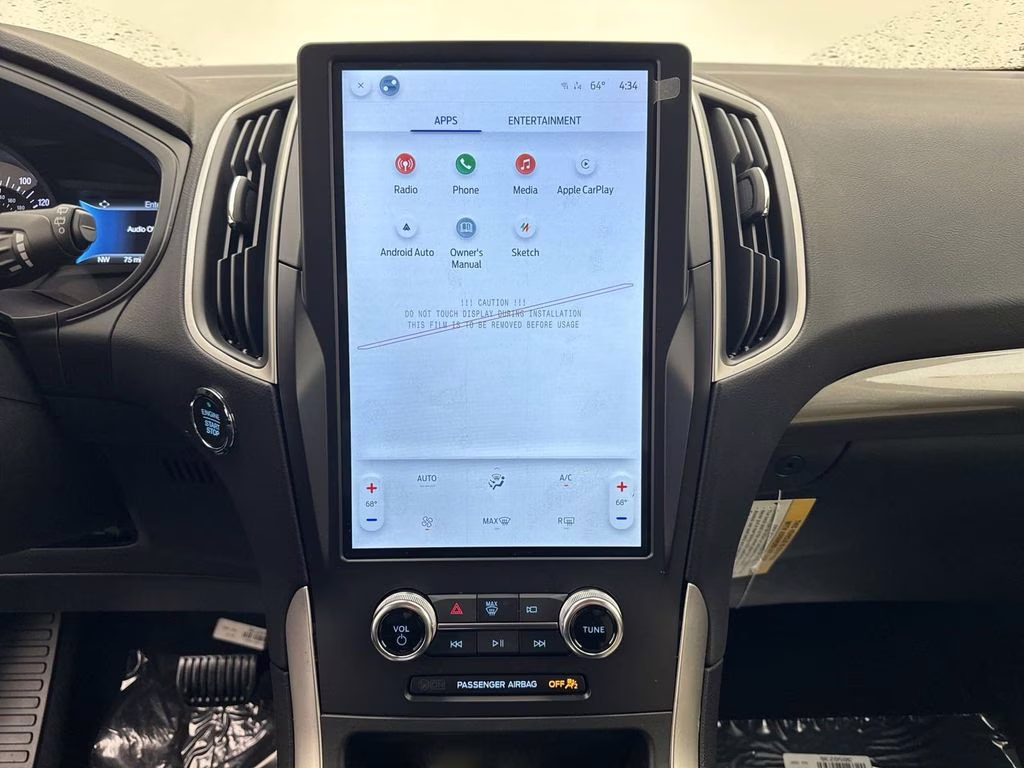 2024 Forged Green Metallic Ford Edge SE AWD SUV