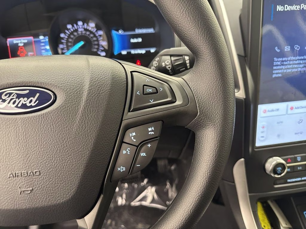 2024 Forged Green Metallic Ford Edge SE AWD SUV
