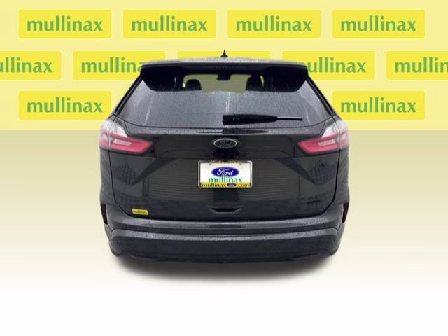 2024 Forged Green Metallic Ford Edge SE AWD SUV