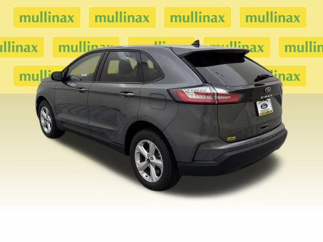 2024 Carbonized Gray Metallic Ford Edge SE AWD SUV
