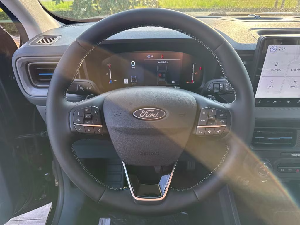 2025 Shadow Black Ford Maverick Lobo High AWD Truck