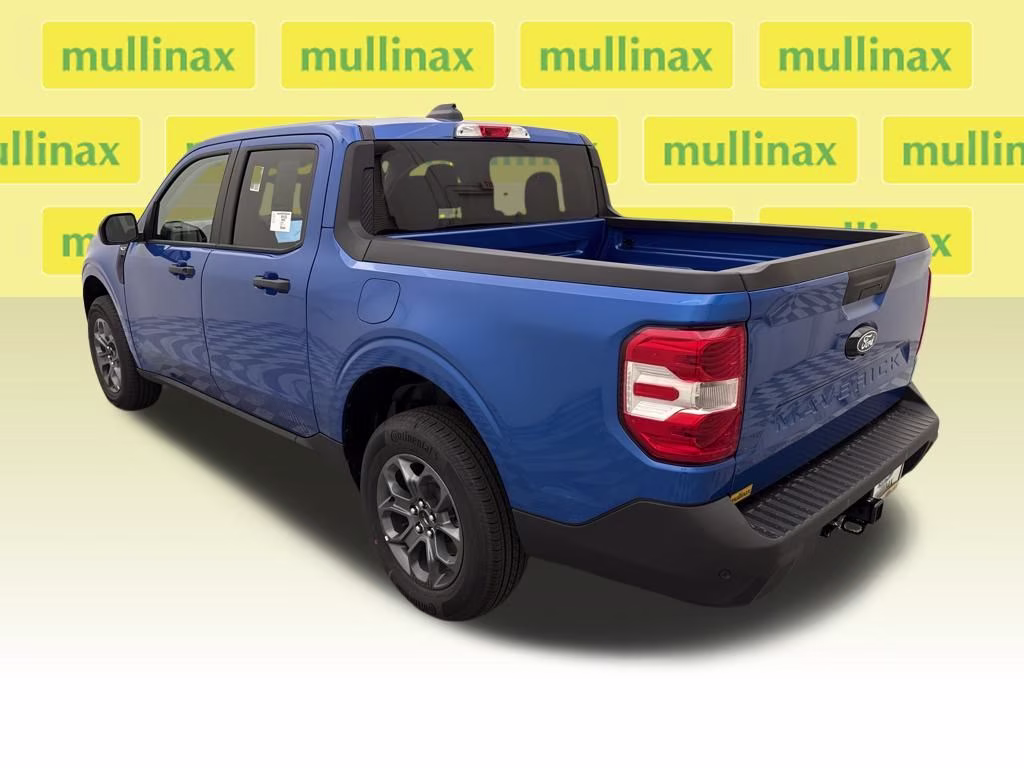 2025 Velocity Blue Ford Maverick XLT FWD Truck