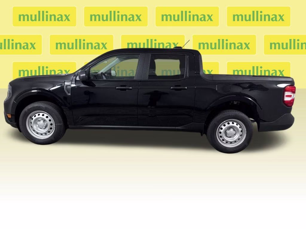 2025 Shadow Black Ford Maverick XLT FWD Truck