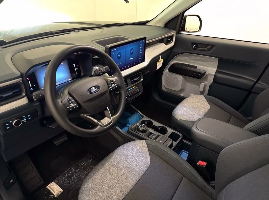 2025 Shadow Black Ford Maverick XLT FWD Truck