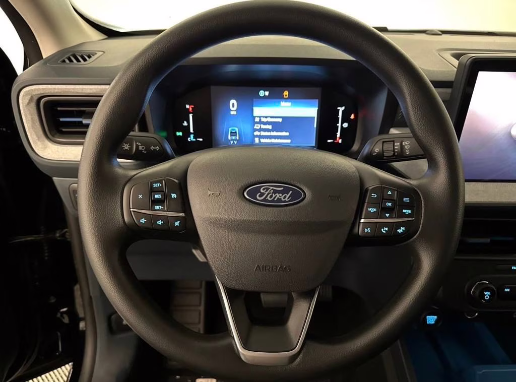 2025 Shadow Black Ford Maverick XLT FWD Truck