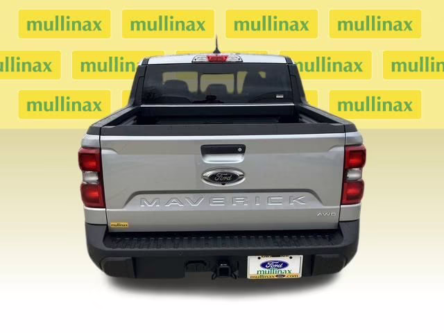 2024 Silver Metallic Ford Maverick Lariat AWD Truck