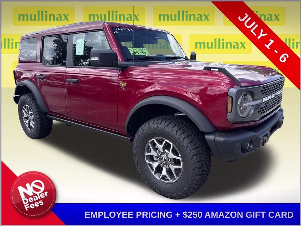 2025 Ruby Red Metallic Tinted Clearcoat Ford Bronco Badlands 4X4 SUV
