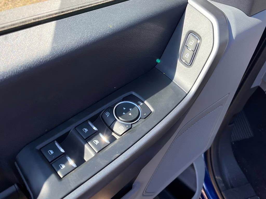 2026 Blue Metallic Ford Super Duty F-250 SRW XL 4X4 Truck