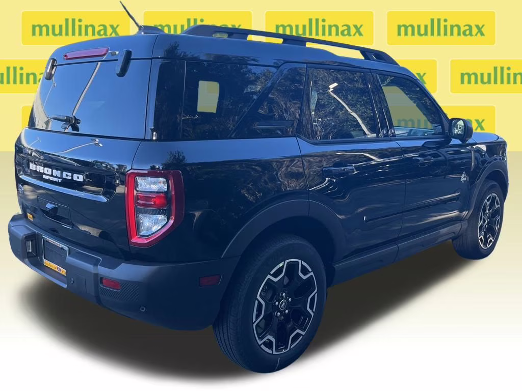 2025 Shadow Black Ford Bronco Sport Outer Banks 4X4 SUV