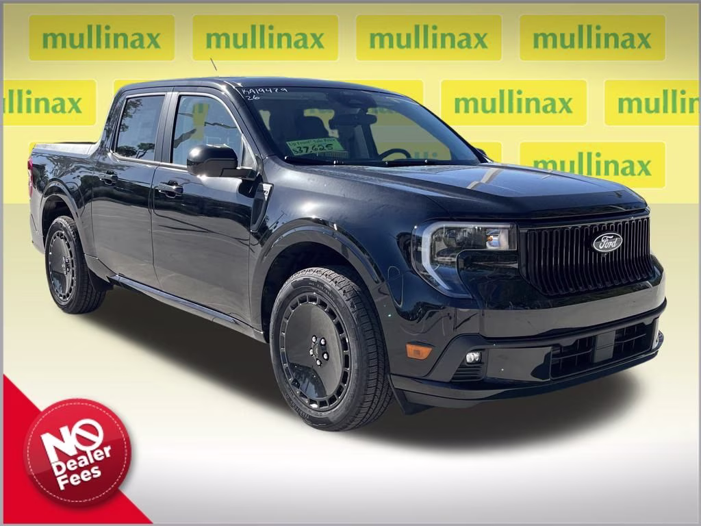 2026 Shadow Black Ford Maverick Lobo Standard AWD Truck