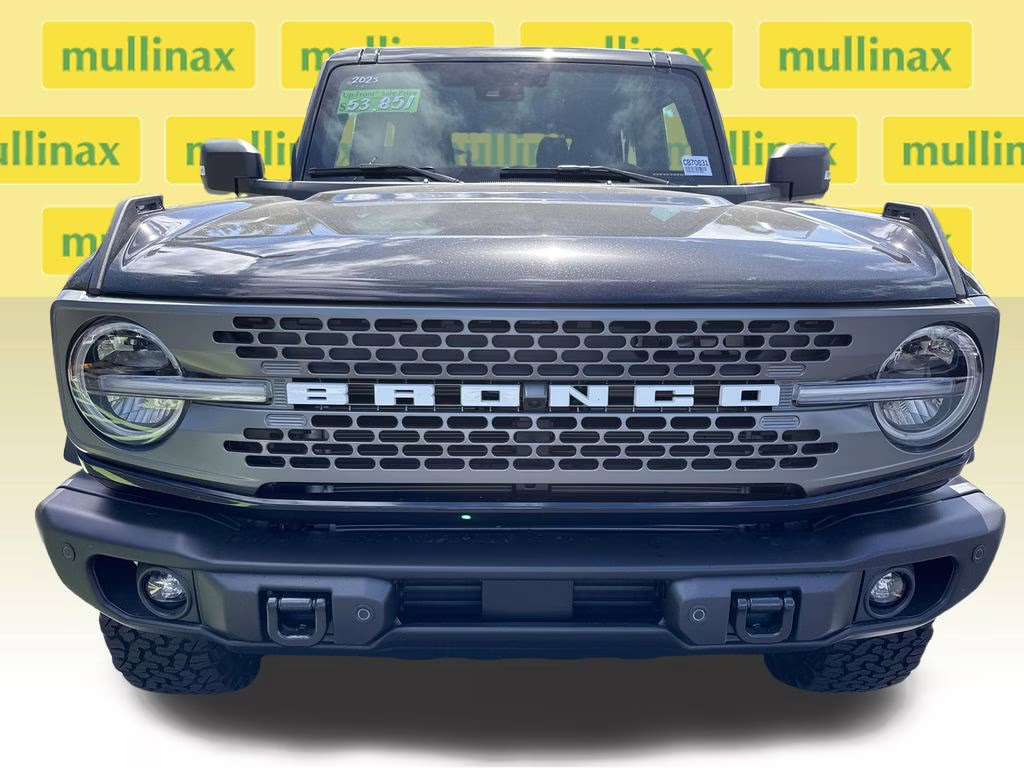 2025 Shadow Black Ford Bronco Badlands 4X4 SUV