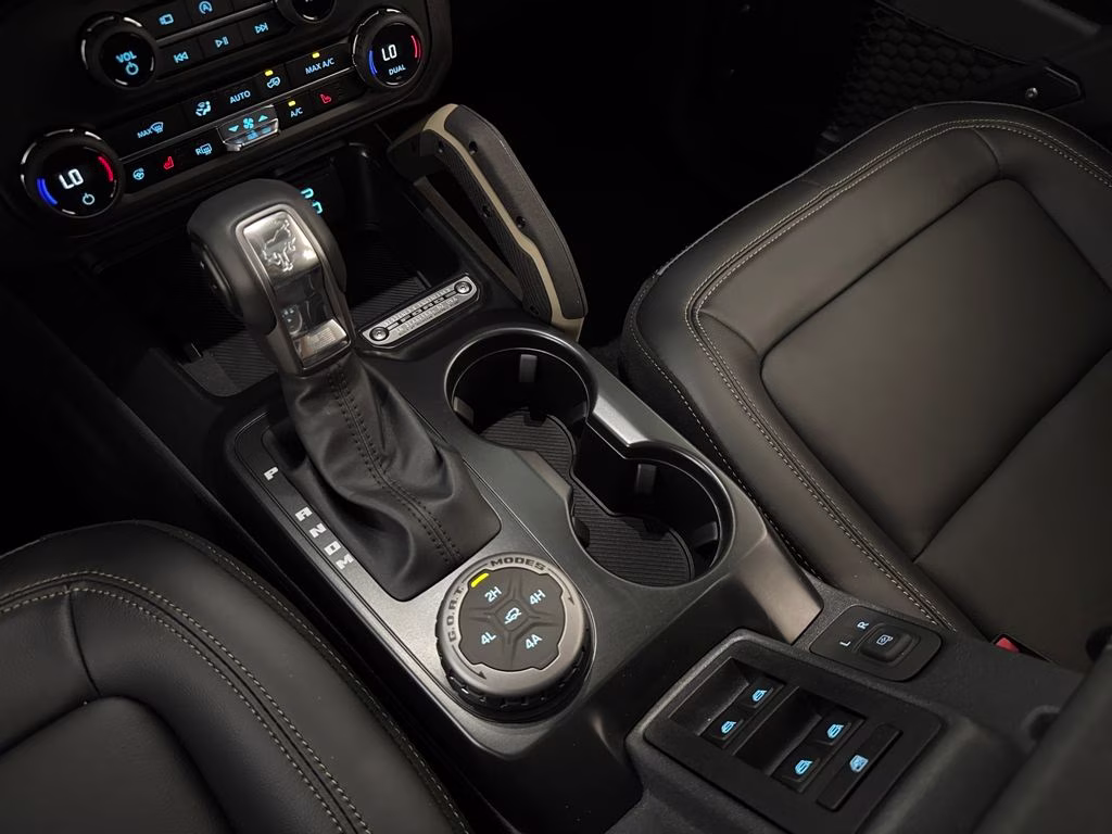 2025 Desert Sand Ford Bronco Badlands 4X4 SUV