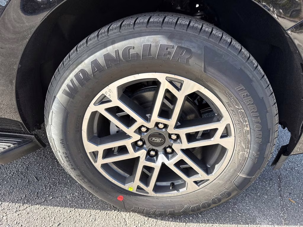 2026 Agate Black Metallic Ford Expedition Max Active RWD SUV
